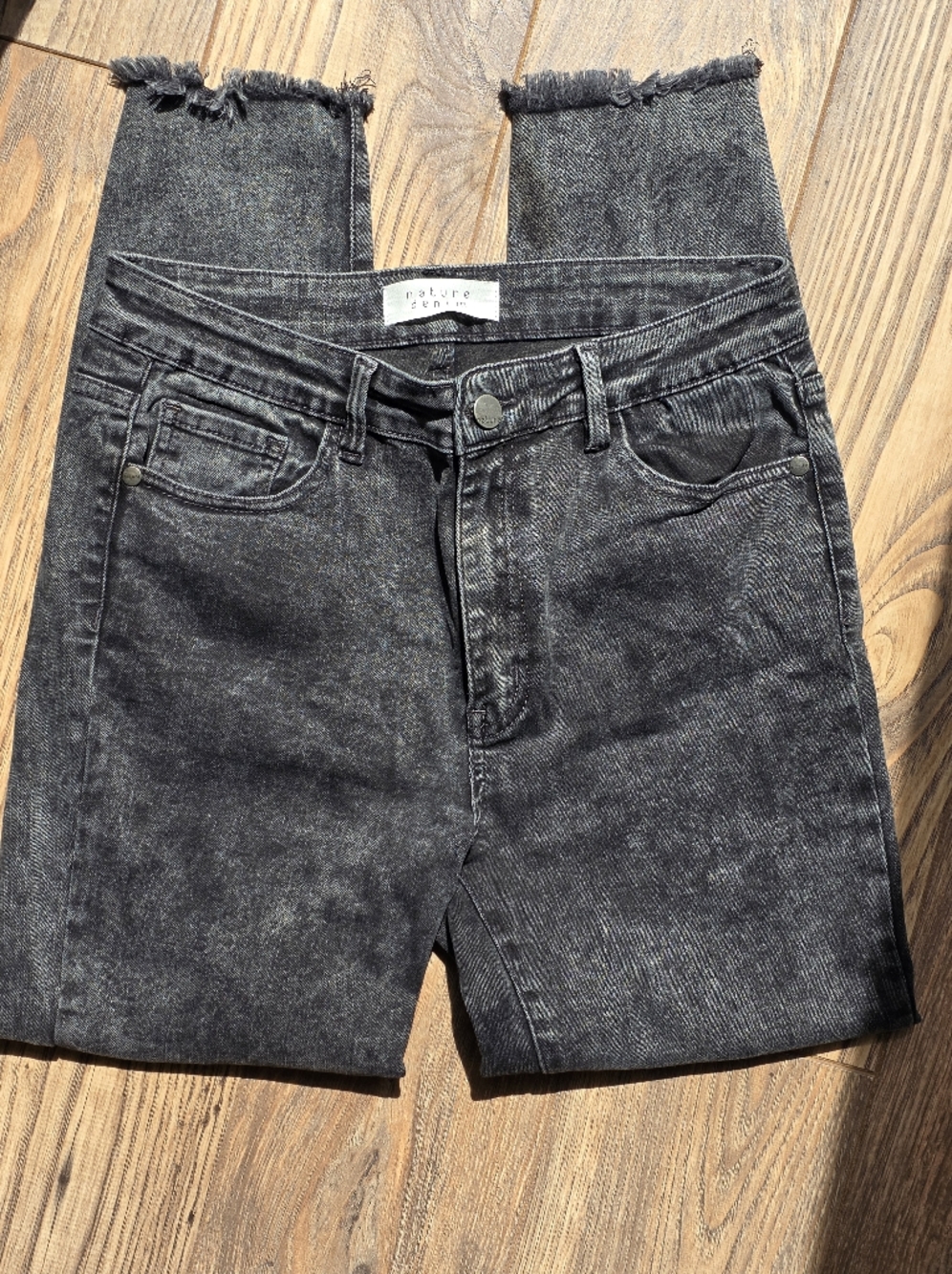 Black Frayed Hem High-Rise Jeans - 9